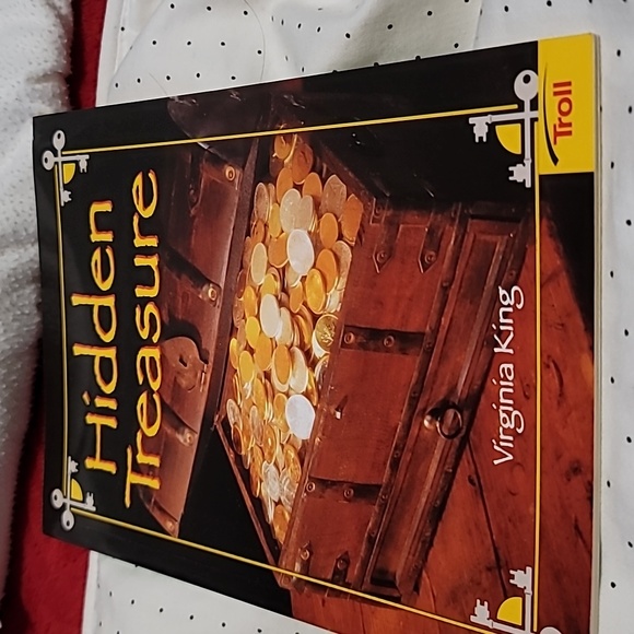 Hidden Treasure Educational Reader Booklet Edition - Picture 1 of 5